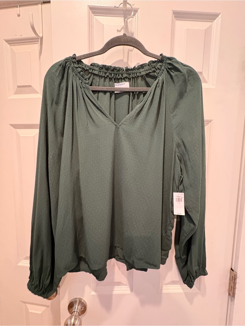 Old Navy Olive Green Long-Sleeve Peasant Top